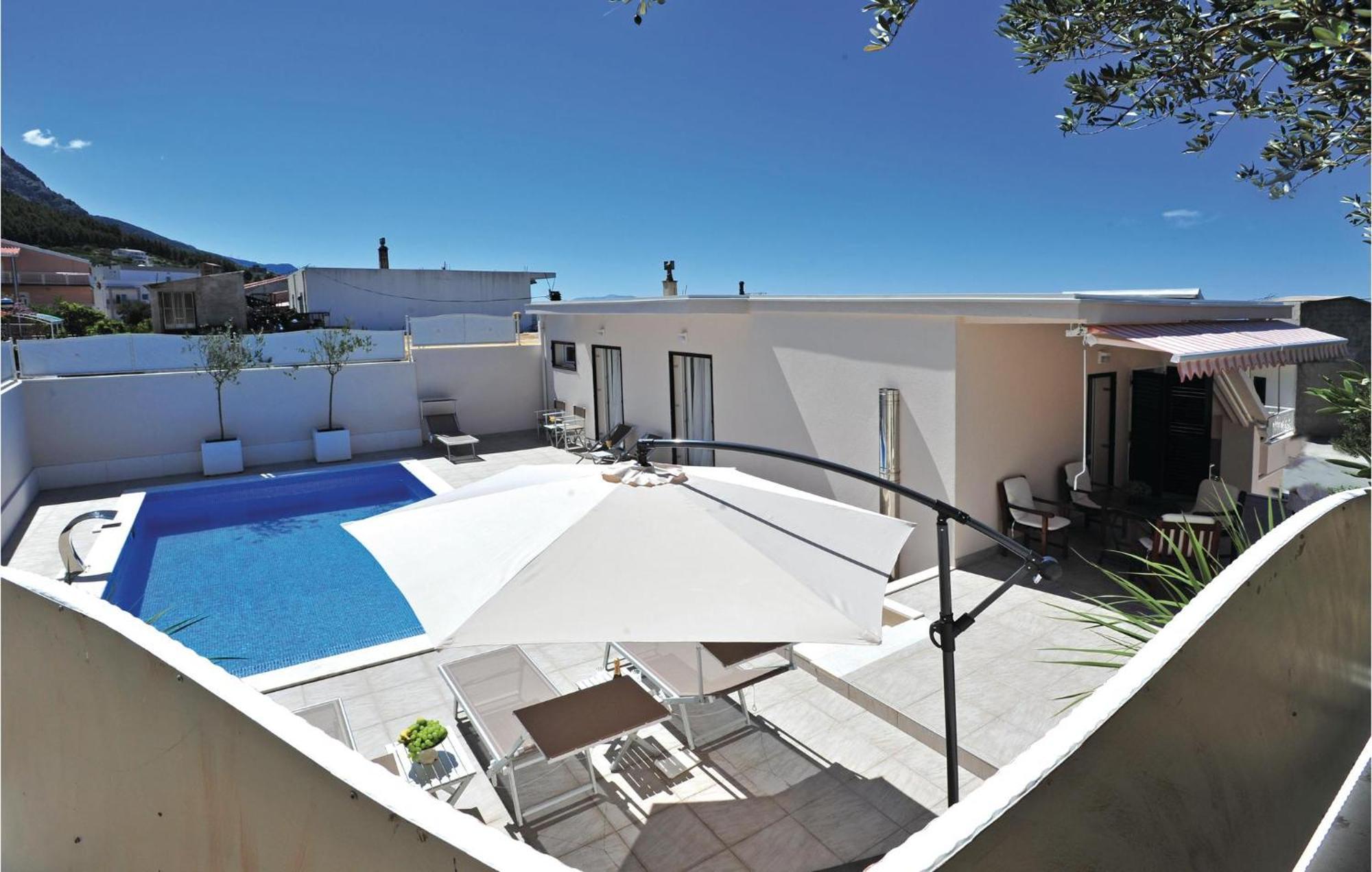 3 Bedroom Gorgeous Home In Makarska Luaran gambar
